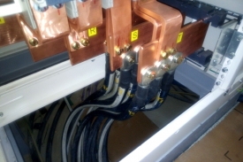 Conexión de tablero de 3200 Amp en Vinisa Fueguina